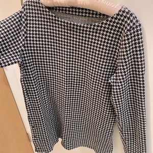 Talbots Classic Houndstooth Boat Neck Tunic Top Side Buttons Black